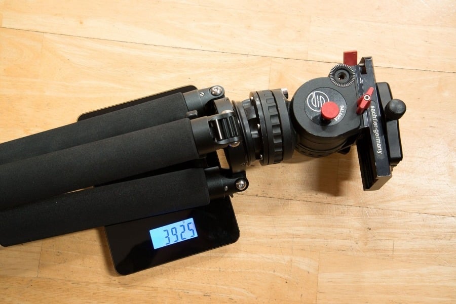 Feisol Stativ auf der Waage